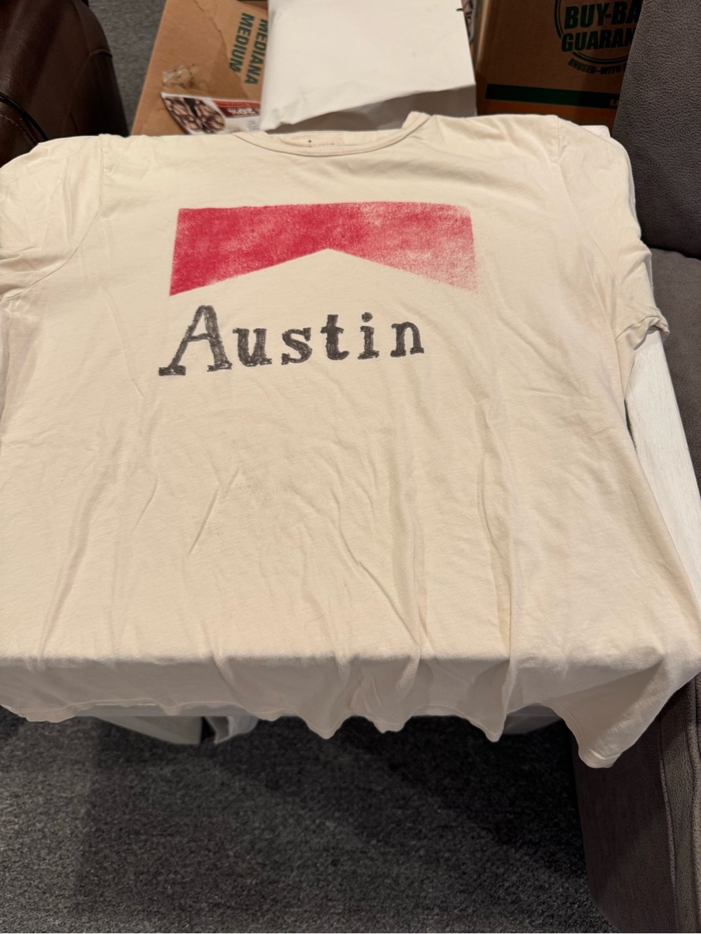 imogene + willie Cream Tee with Red Graphic